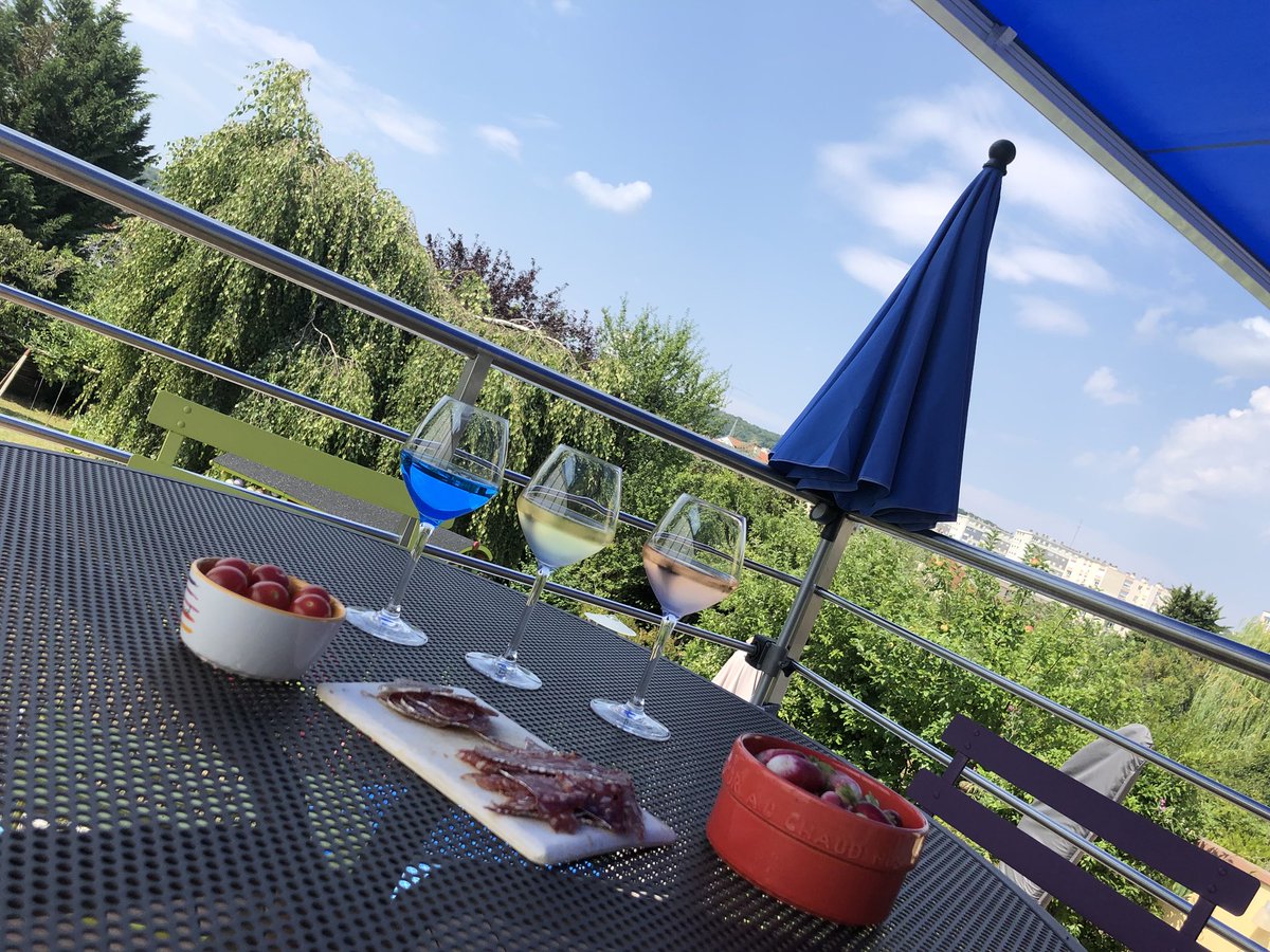 underside_fr's tweet image. 