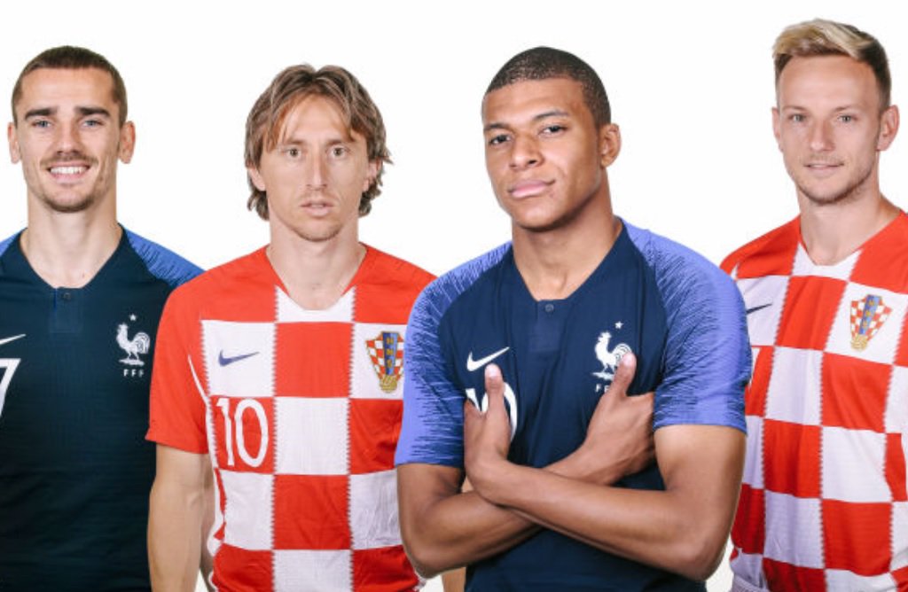 Najveća moguća utakmica u povijesti za Hrvatsku! #Vatreni 🔥🇭🇷 protiv #FRA u #WorldCupFinal!

📆 - Gameday!                                 
🆚 - 🇫🇷
🕢 -  1⃣8⃣:0⃣0⃣  local time                            
🏟 - Luzhniki Stadium
📍 - Moscow