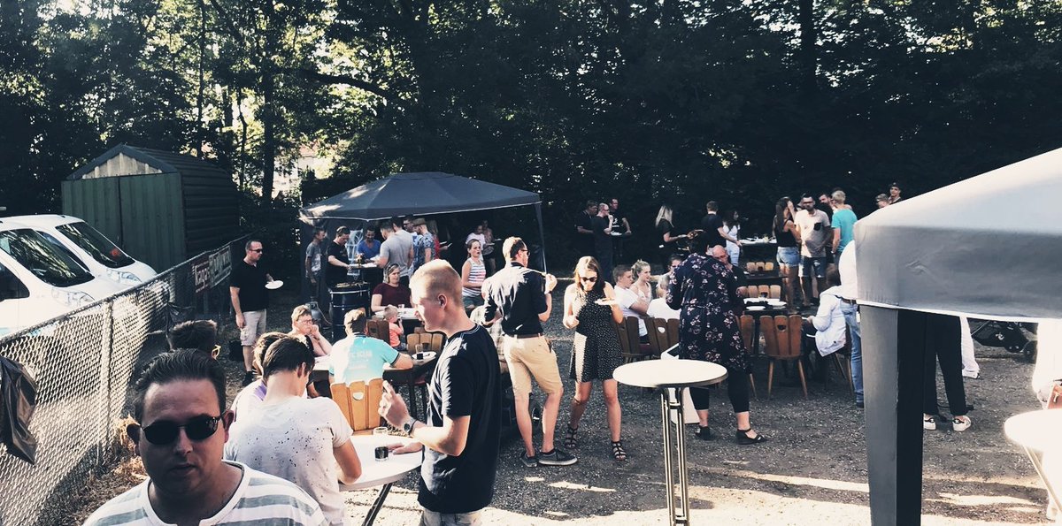 Gisteren hebben wij het voorseizoen afgesloten met de KTK Sterrit en de BBQ. Wij willen iedereen bedanken voor hun inzet en steun in het afgelopen half jaar! Na de zomervakantie pakken wij onze optredens weer op! #prettigevakantie