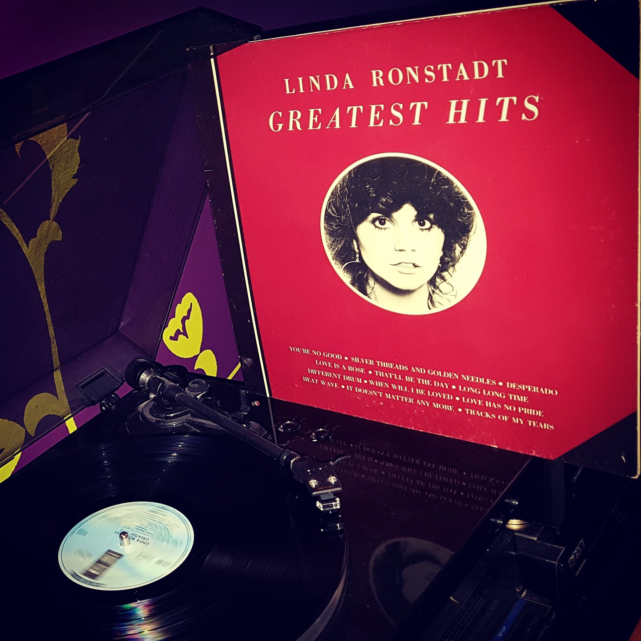 Happy Birthday Linda Ronstadt *72* ! Greatest Hits (Asylum Records/1976)  