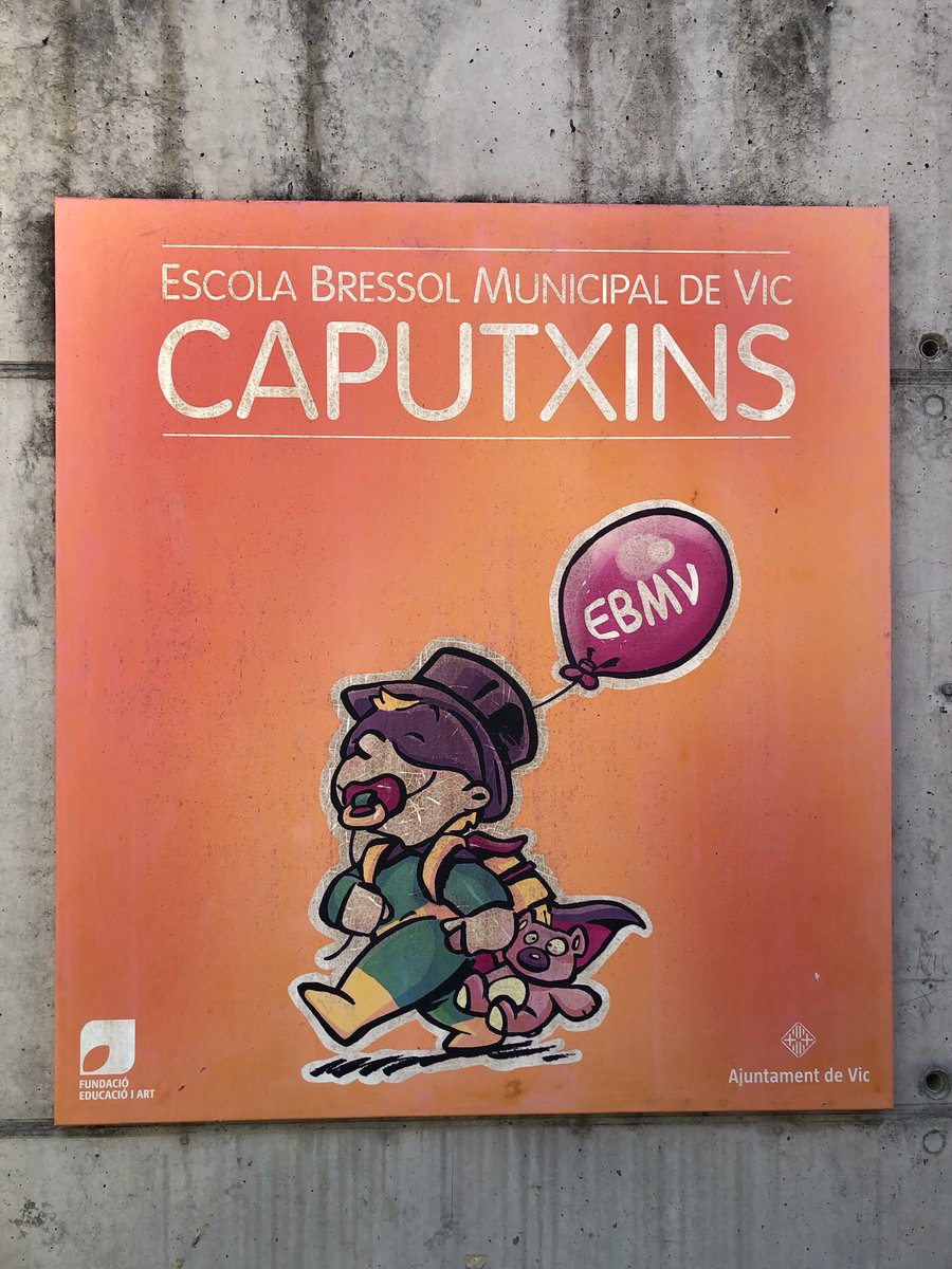 EBMVCAPUTXINS's tweet photo. Avui és el gran dia! Els Tafaners, Belluguets i Xerramecs es graduen!!! https://t.co/gVy7gGJ201