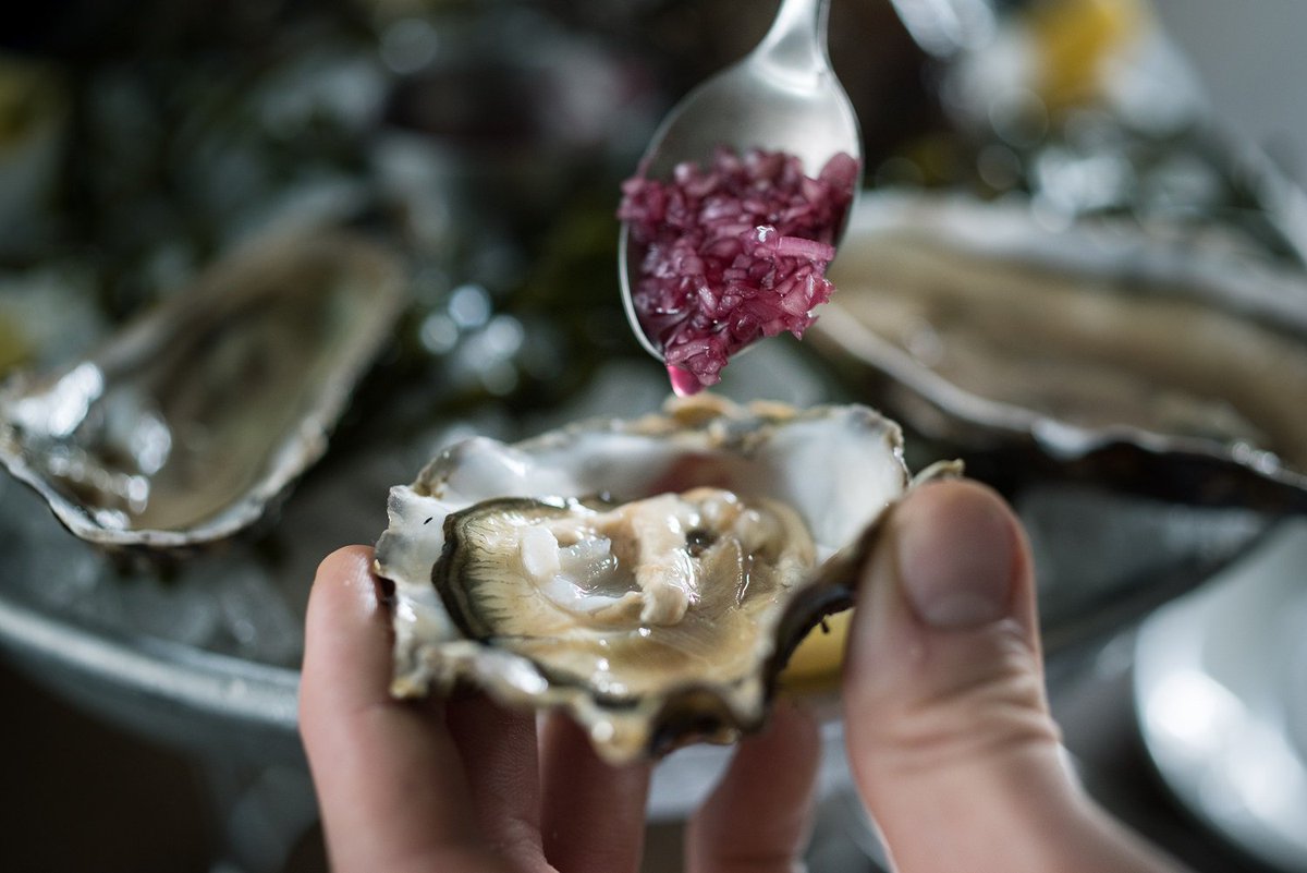 RickSteinRest's tweet photo. If you love oysters and would like to find out more about where they're grown, join us for a special guided tour of @RockShellfish oyster farm on Saturday 8th September, followed by a shucking masterclass and a glass of Champers back in Padstow. £40pp. Call 01841 532700 to book. https://t.co/WaEAzXTOol
