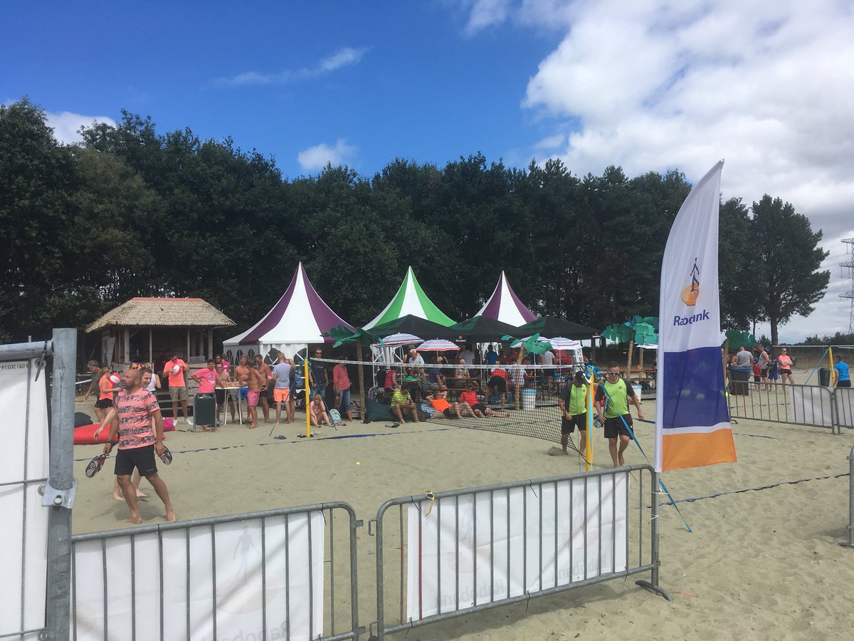 GerwinBruns's tweet photo. Finaledag beachtennis Stadskanaal Pagedal. ☀️☀️☀️🎾🎾☀️☀️☀️☀️🎾☀️☀️☀️ https://t.co/iLI5m4on6r