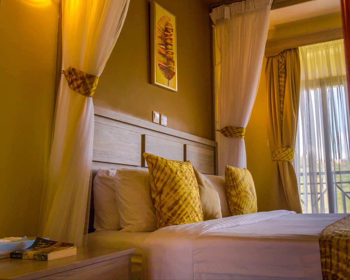 Incredibleksm's tweet photo. Are you one of those people who are looking for accommodation ahead of the #obamareturns #obamavisit #obamakaributena around Kisumu?
Get intouch.
@Incredibleksm @SpiritOfKisumu @AmazingKisumu, great and amazing hotels and residential areas within Kisumu. #retweet #tourism https://t.co/8mv6mrOPSg