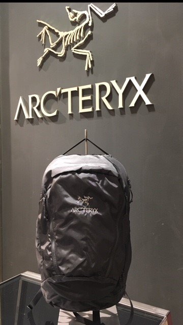 ISGgreen's tweet photo. #大丸東京店 #アークテリクス #ARCTERYX #mantis26
【ici club 大丸 ARC'TERYX】連休のご旅行にいかがでしょう!大人気Mantis 26のBlackが再入荷しました!! 全4色展開になります。
Mantis 26リットル Backpack¥17,000+tax https://t.co/afwhFoFfUy