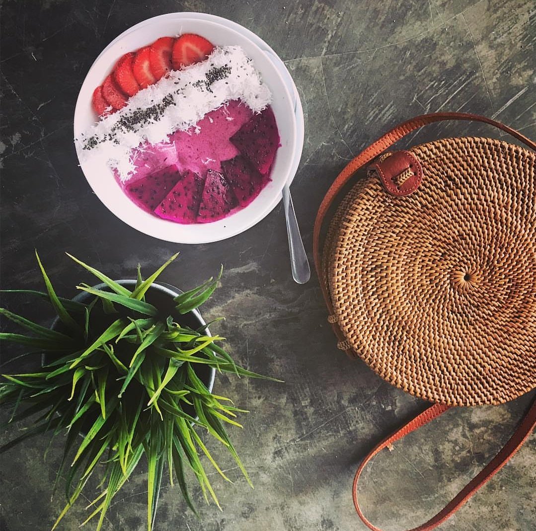 BellineAccessor's tweet photo. Rise &amp; shine! ♡
•
•https://t.co/fbIRWNvIX5
#lazySunday #earybird #breakfast #handmade #bags #Belline #shopping #Rotanbag #woven #fashion #accessories #summer #musthaves https://t.co/bMVHcciWbg