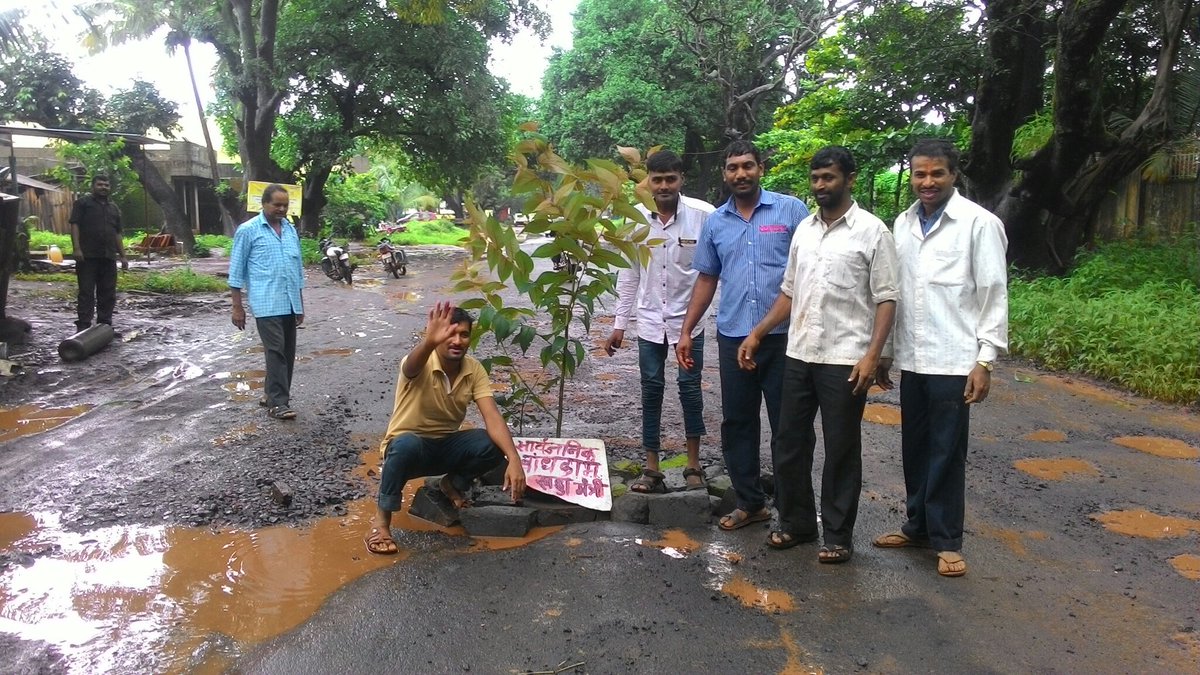 AAPKolhapur's tweet photo. Cc @AAPMaharashtra @bbcnewsmarathi @abpmajhatv @pudhari @saamTVnews @zee24taasnews @TV9Marathi @ibnlokmattv1 https://t.co/yd959oKSyI