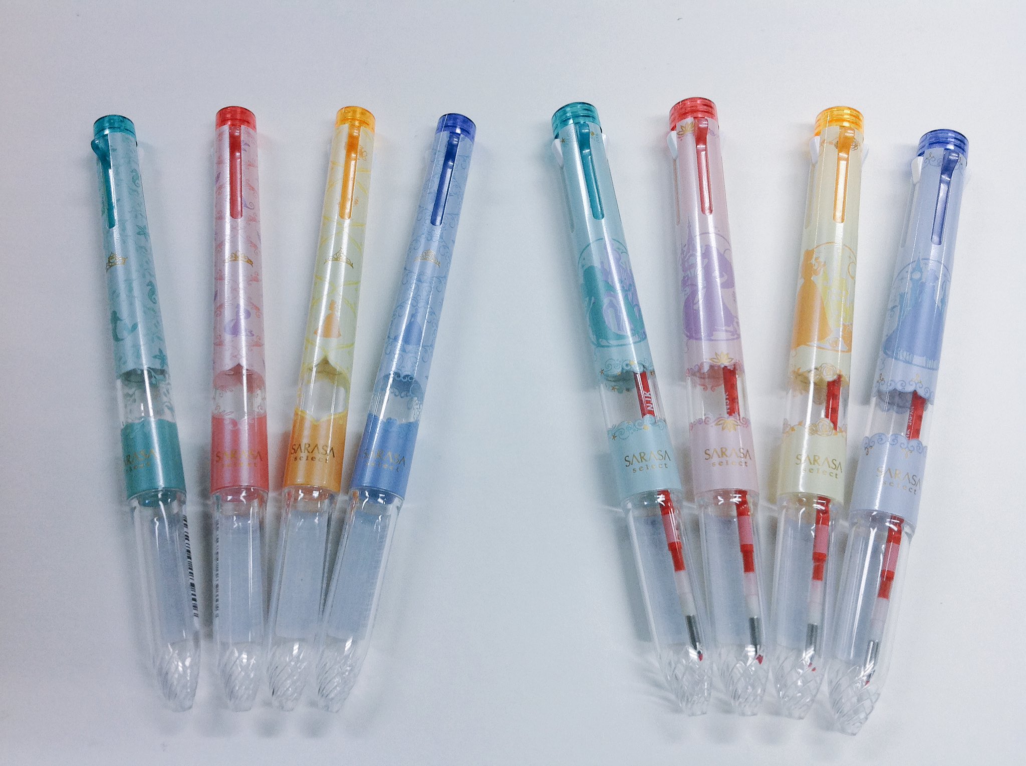玩具と文具 あさだ A Twitter 新発売 人気のジェルボールペン Sarasa インクの替芯をカスタマイズできる多機能ペン サラサセレクト ディズニープリンセス 入荷しました 3色ホルダーと赤リフィルが1本セットしてある5色ホルダーのそれぞれ4 玩具と文具 あさだ A Twitter 新発売 人気のジェルボールペン Sarasa インクの替芯をカスタマイズできる多機能ペン サラサセレクト ディズニープリンセス 入荷しました 3色ホルダーと赤リフィルが1本セットしてある5色ホルダーのそれぞれ4
