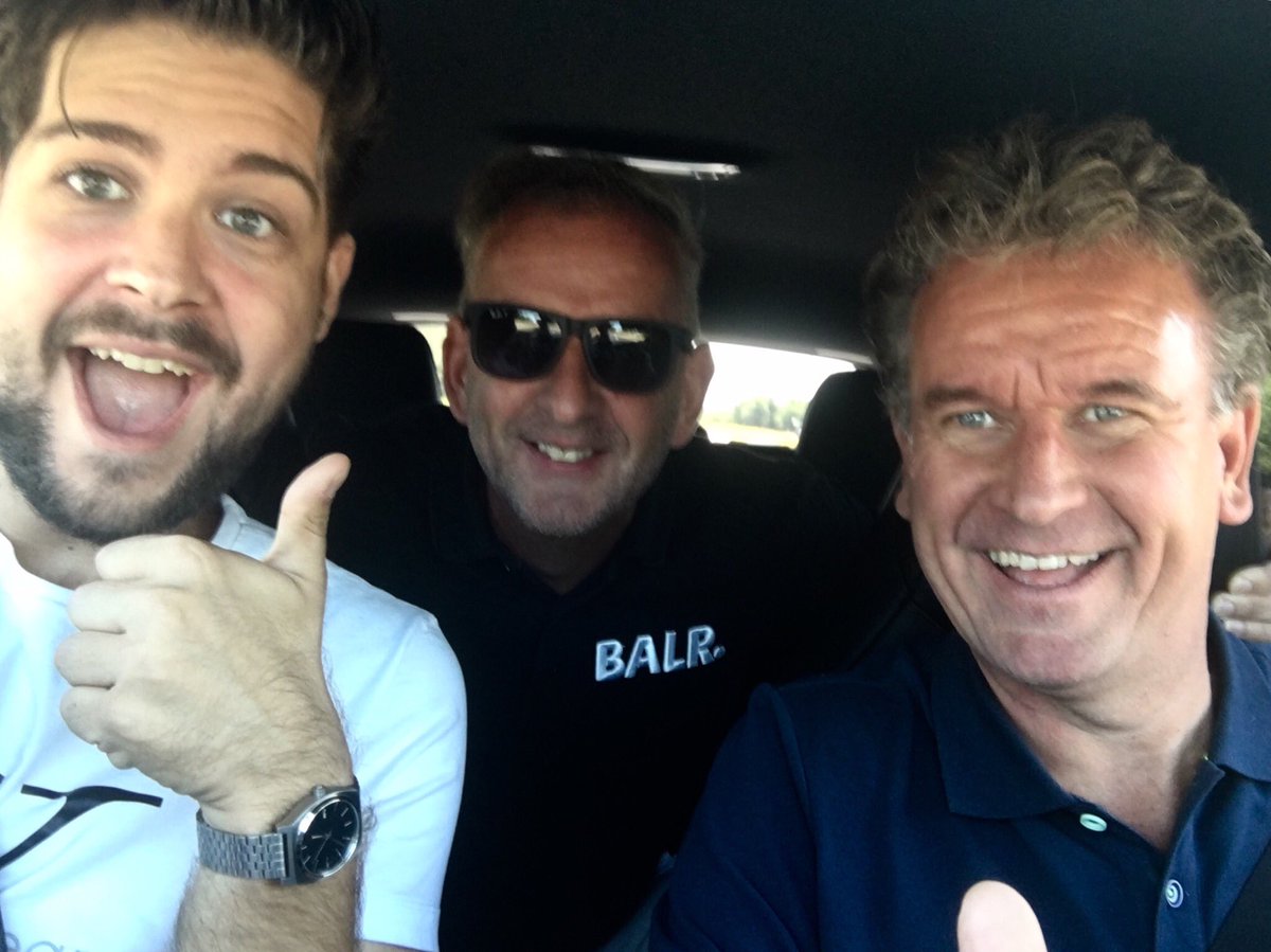 Onderweg naar <a href="/GemHHW/">Gemeente Heerhugowaard, in Memoriam</a> Heerhugowaard voor een optreden van de <a href="/radionlfm/">RADIONL</a> <a href="/zomertoer/">Zomertoer</a> #denachtvanvrijdagopmaandag