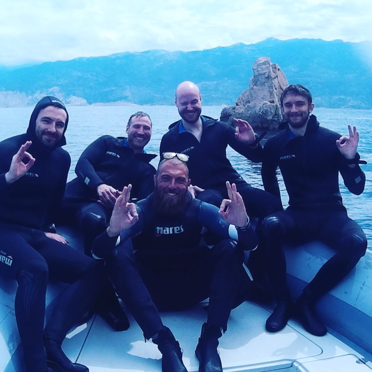 Congratulations guys! Fresh SSI open water diver! A lot of fun! #divessi #holidays #summer #rabisland #krondiving #divingcourse #divingisfun #maresjustaddwater