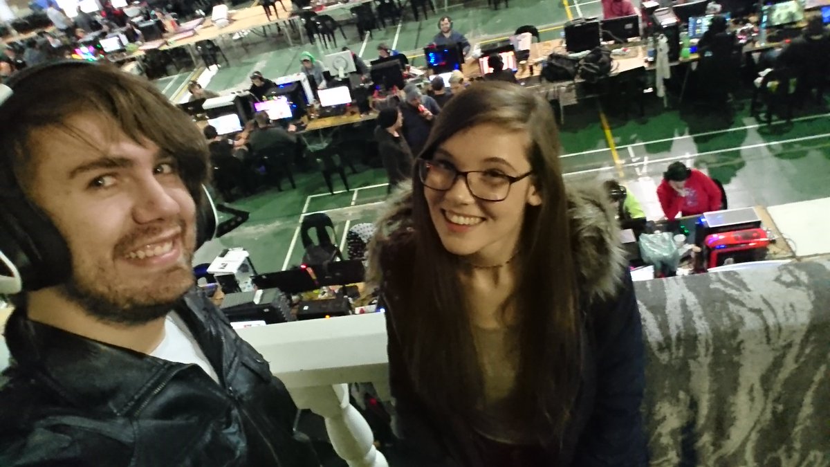 Nicole_N1X3N_Vermaak tweet media