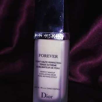 youaretheaccess's tweet image. Long journey to find the perfect base. Read all about it here :youaretheaccessory.wordpress.com/2018/07/14/tha…
#foudation #oilyskin #foundationforoilyskin #combinationskin #longwearing #coverage #holygrail