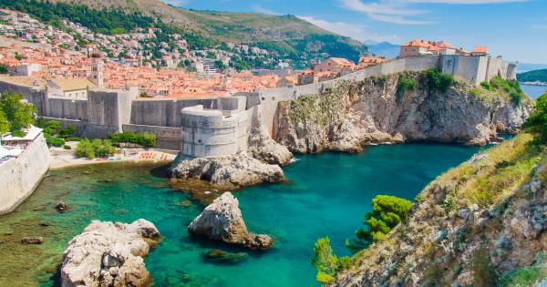 HomeToGo_fr's tweet photo. #FRACRO Soyons fair-play ! La Croatie reste une destination magnifique à visiter. Découvrez Dubrovnik, Split, Zadar et bien d'autres villes croates sur https://t.co/Cn7iiQ1WrV !

>>https://t.co/daTjdhFXw8 https://t.co/34rk57FhPX