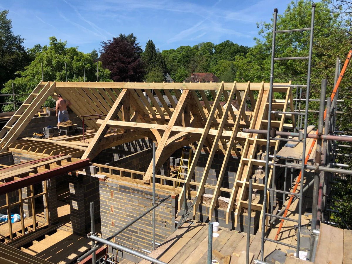 DistinctLtd's tweet photo. Chorleywood project - more  carpentry and oak detail #builders,#developers,#carpentry,#oak,#roofers, https://t.co/NHR6ishkE1