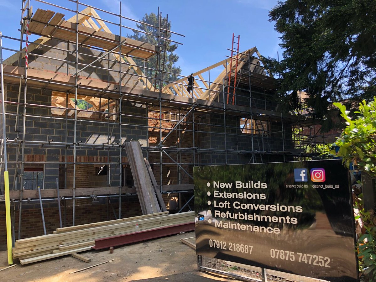 DistinctLtd's tweet photo. Chorleywood project - roof carpentry and brick work team working together.#builders,#developers,#carpentry,#oak,#roofers, https://t.co/0634vbelBY