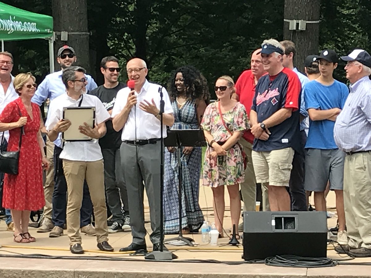chrisronayne's tweet image. What a day @inthecircle yesterday in celebration of 10 years of SisterCityHood between Rouen France &amp;amp; Cleveland Oh. Great to host Mayor Robert and the Rouen Delegation for a party @ Wade Oval on #BastilleDay2018 To a long and productive sister city relationship ahead #ThisisCle