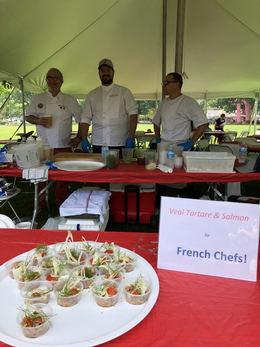 chrisronayne's tweet image. What a day @inthecircle yesterday in celebration of 10 years of SisterCityHood between Rouen France &amp;amp; Cleveland Oh. Great to host Mayor Robert and the Rouen Delegation for a party @ Wade Oval on #BastilleDay2018 To a long and productive sister city relationship ahead #ThisisCle