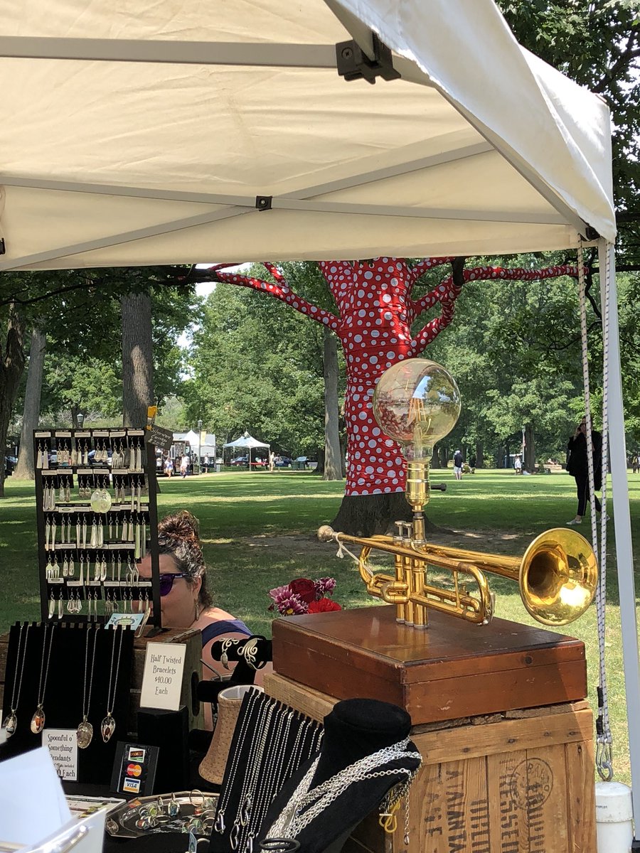 chrisronayne's tweet image. What a day @inthecircle yesterday in celebration of 10 years of SisterCityHood between Rouen France &amp;amp; Cleveland Oh. Great to host Mayor Robert and the Rouen Delegation for a party @ Wade Oval on #BastilleDay2018 To a long and productive sister city relationship ahead #ThisisCle