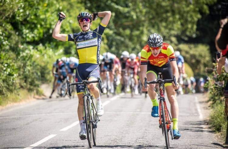 What a hero😍😍 @BTulett98 is national champion of Great Britain!💪🏼💪🏼 #WeAreWWV