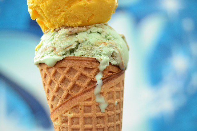 iamcatstone's tweet photo. Happy National Ice Cream Day!  May your Sunday be seat and your ice cream by yummy!
.
.
.
#entertainmentmarketing #productplacement #film #tv #digital #sundayfunday #icecream #nationalicecreamday https://t.co/4BoqBhMY6w