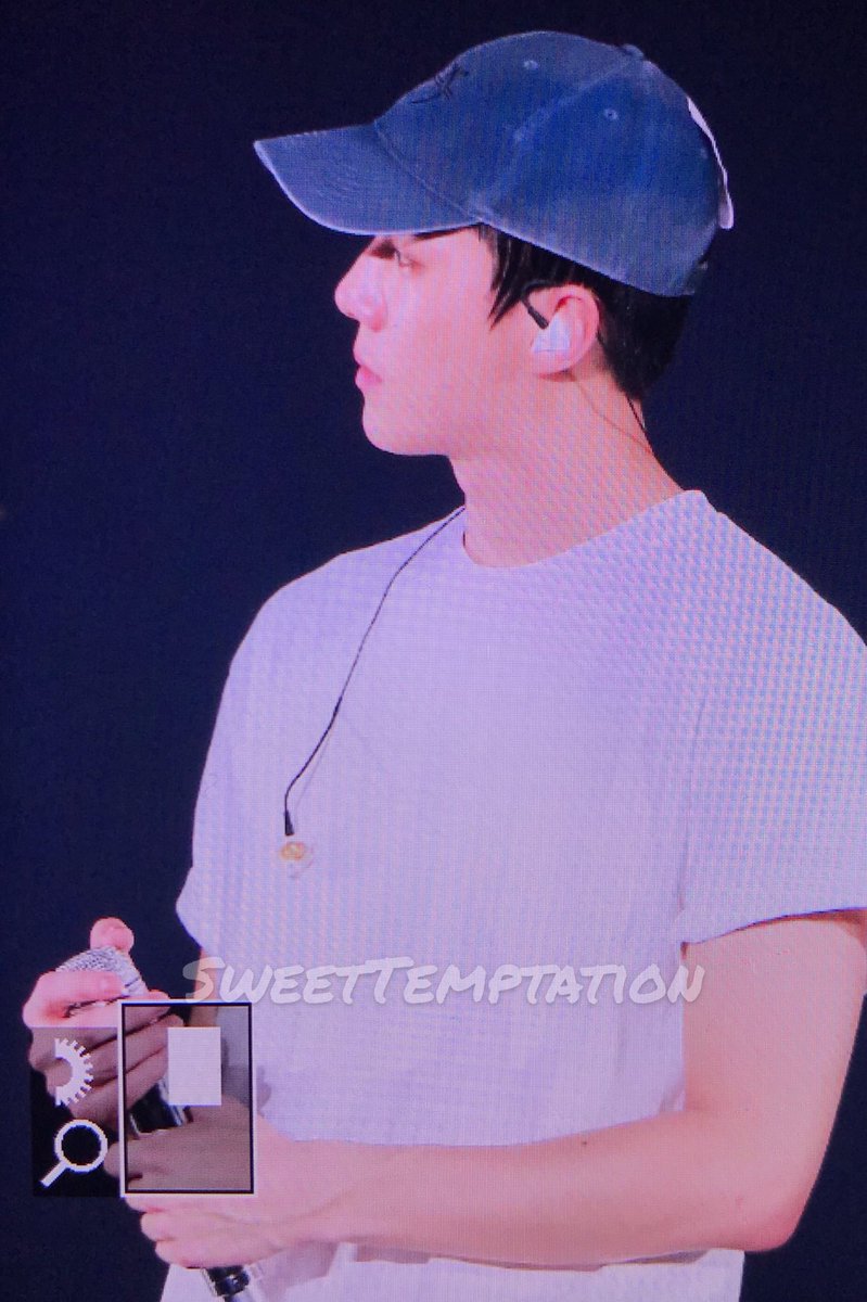 TEMPTATION94412's tweet photo. 180715 The ElyXiOn [dot]D3 
#세훈 #SEHUN  #WeAreOneEXO⁠ ⁠ https://t.co/yZAdTLSsjc