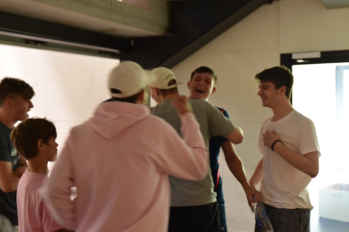 B19 title for Lewis Anderson! Huge win over second see Ivan Perez. <a href="/englandsr/">England Squash</a> <a href="/SquashSite/">Squash Site</a> @PSAWorldTour #dpddjo18 <a href="/dpdNL/">DPD Pakketservice NL</a> <a href="/DunlopSquash/">Dunlop Squash</a> #squash <a href="/EuropeanSquash/">European Squash Federation</a>