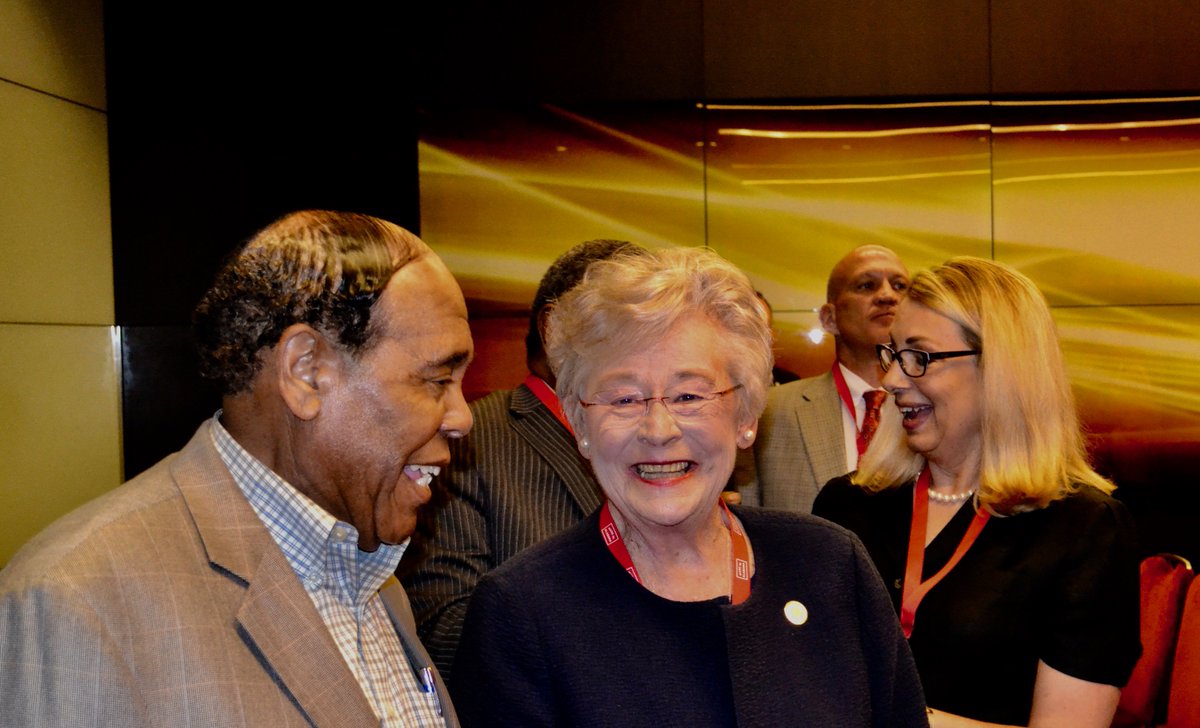 MadeinAL's tweet photo. IMPACT: @GovernorKayIvey kicks off Alabama team's mission at Farnborough Airshow: "Let's have a great week, and let’s go close some deals.” https://t.co/9ZnvO1QjUQ #AirBama #FIA2018 https://t.co/yCyDNJZH6e