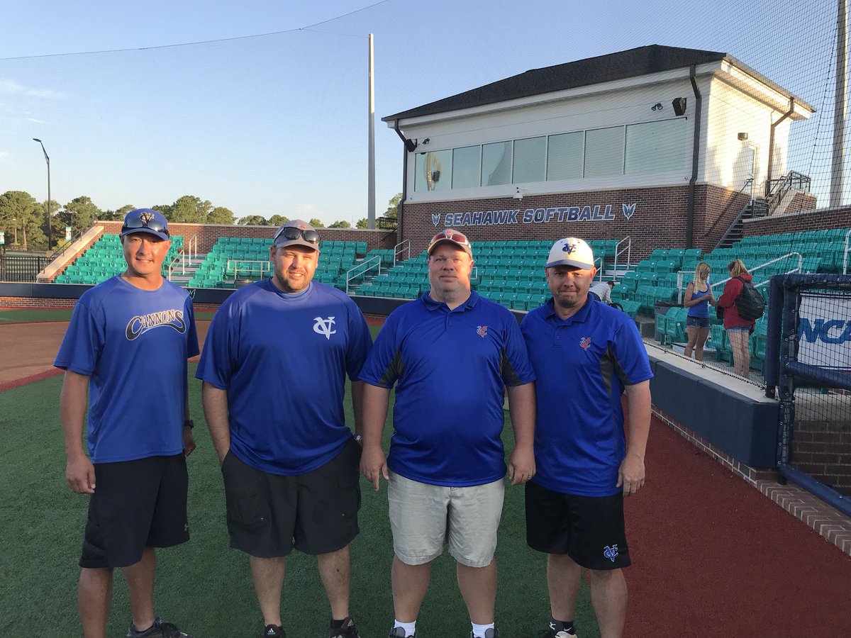 14UCannonsSB's tweet photo. @UNCWsoftball Thank you for sharing your stadium with War on the Shore Showcase! #RiseNShineSoftball https://t.co/rgct6c6NzB