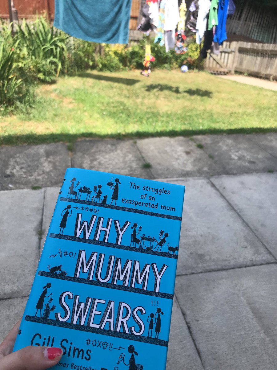 Reading in the sunny garden #bliss #mumlife #clothnappiesdryingontheline