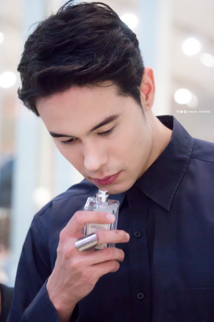 weare_miakeb's tweet photo. จัดเต็มความหล่อแบบคอมโบ้เซต (2) 😂💕 #helloJML #jomalonelondon
#แมนคนคูล #mantrisanu #model #thefacementhailand #teampeach #weare_miakeb #เมียเก็บใต้เรือนแมน #เมียเก็บแมนต้องอดทน #ทีมเมียเก็บ https://t.co/JvFDhTvLos