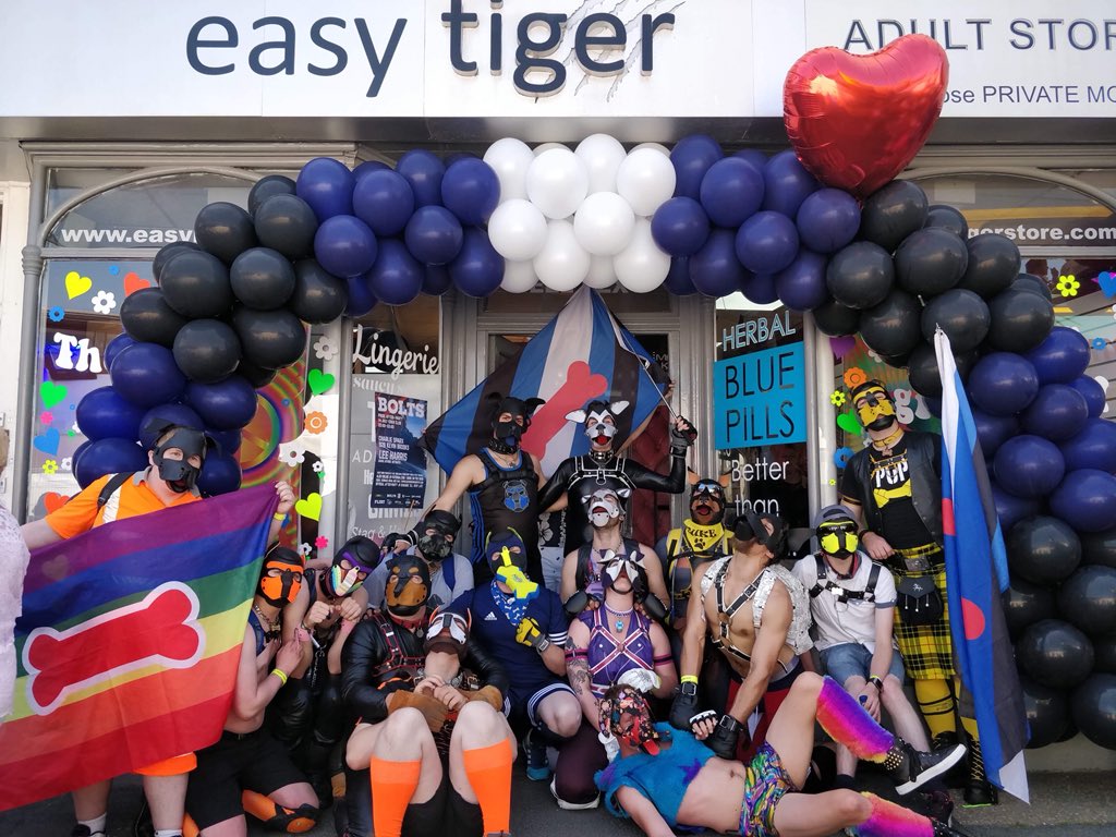 TheHumanPup's tweet photo. Thank you to everyone that attended @bournefreeuk yesterday - it was an amazing day and was so lovely to see the guys at Easy Tiger showing their support.
All pictures found will be posted in our Official Telegram Group https://t.co/imO4KMdAH6