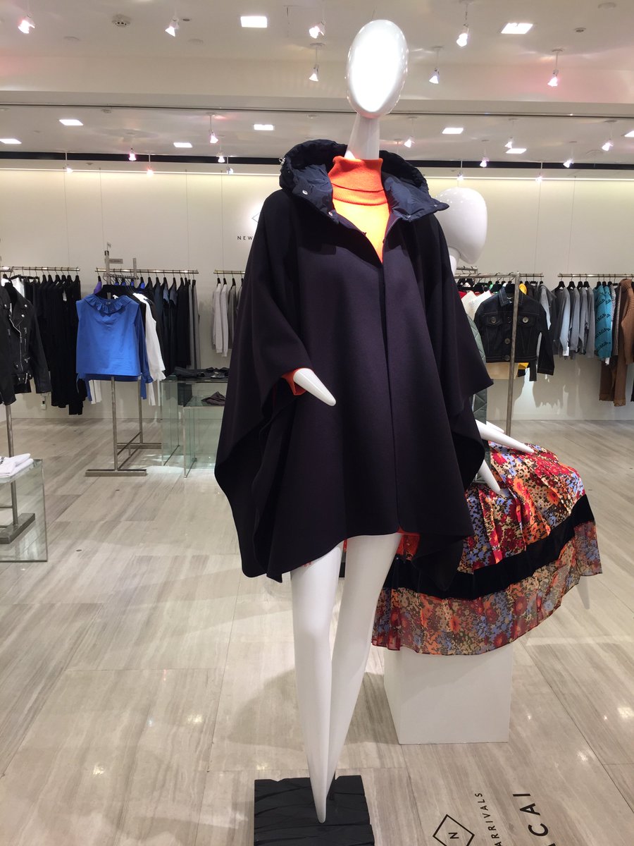 新宿店より: フランスの高級ダウンウェアブランドの＜モンクレール