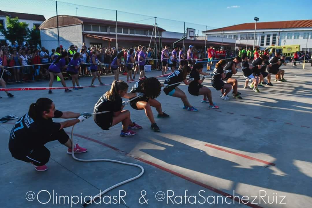 Cómo echamos de menos las #OlimpiadasRurales2018 y no sólo ese fin de semana, también los ratitos del entrenamiento y las charlas... Esperemos seguir coleccionando camisetas muchos años!! <a href="/OlimpiadasR/">Olimpiadas Rurales</a>