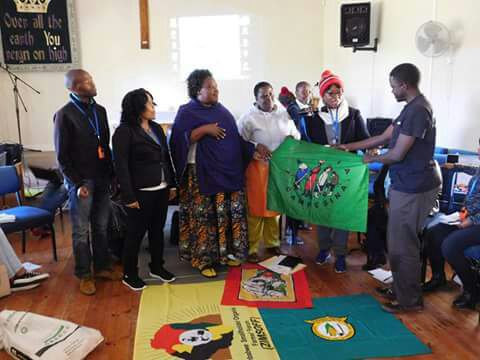 KPL Policy Advisor and Head of Secretariat <a href="/cidioti/">Cidi Otieno</a> receiving <a href="/via_campesina/">La Via Campesina (EN)</a> flag at Paarl, Western Cape South Africa signifying official admission of KPL to the LVC SEAf family <a href="/Bulamwa/">Bunge la Mwananchi</a> @cghrdkenya @Afrikakontakt <a href="/rls_agrar/">rls agrar</a> <a href="/spinachcharm/">Chris Chapman / @spinachcharm@🦣astodon.social</a> <a href="/globaltfokus/">Globalt Fokus</a> <a href="/FoodSovereignGH/">FoodSovereigntyGhana</a> <a href="/zimsoff/">ZIMSOFF</a>