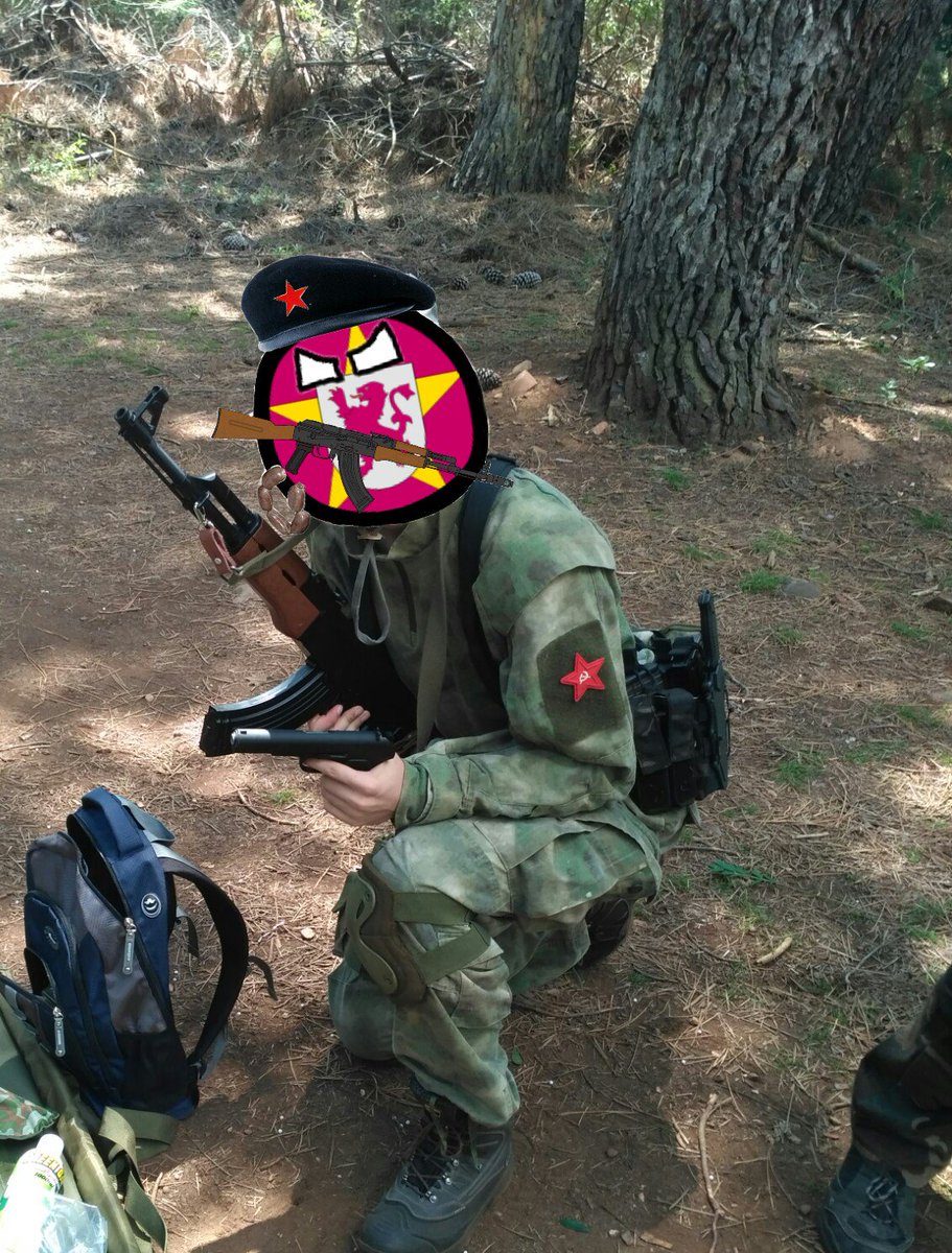 RedLeonMemes's tweet photo. Aquí en el Bierzo defendiéndolo de los gallegos https://t.co/AM6D1HMJWN