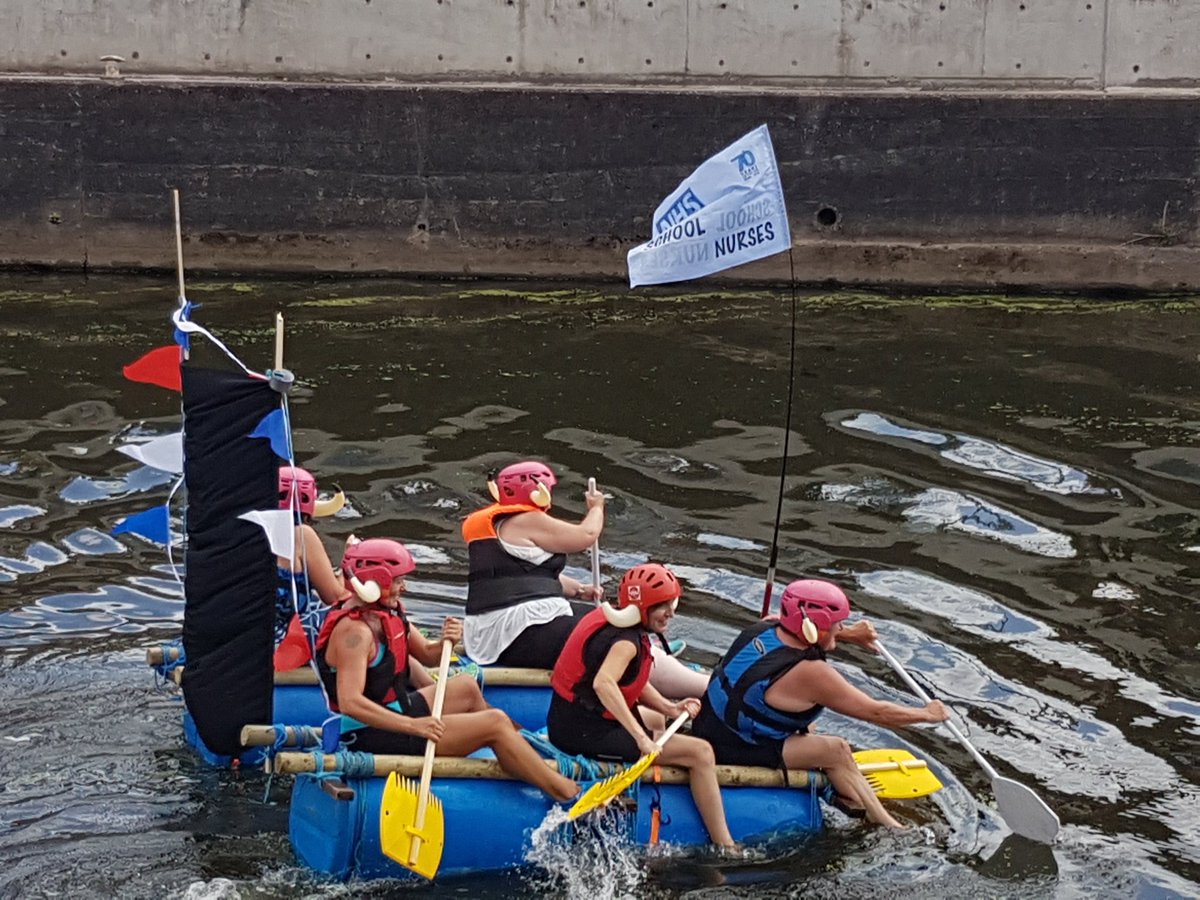 gillman_19's tweet photo. Our girls won the first heat! 0-19 Dream Team! Go girls for the final. https://t.co/qJDZYWwCN4
