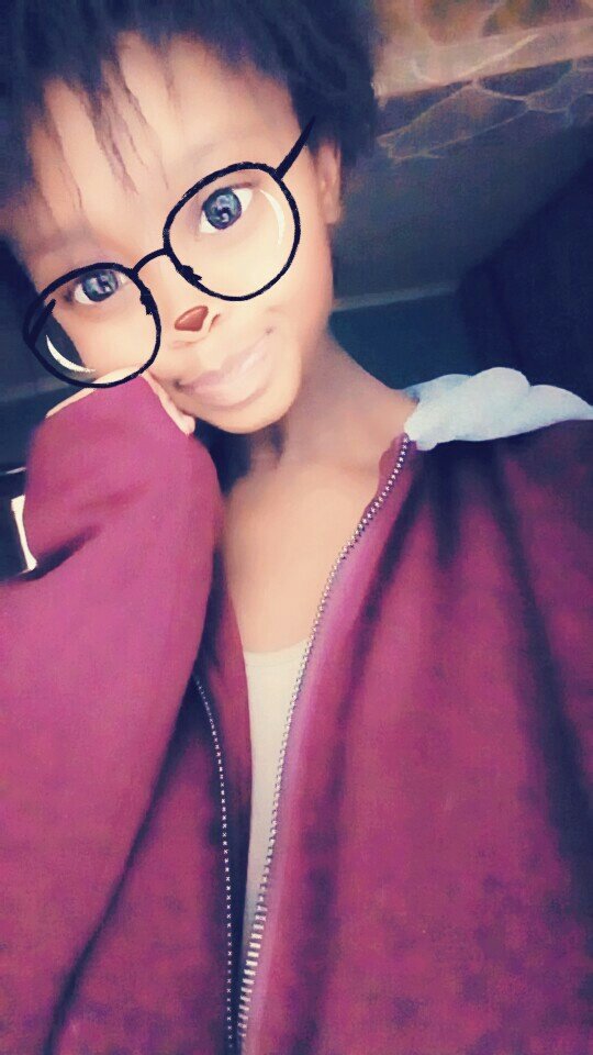Peachesxiix's tweet photo. #DropYourFavSnap
#SELFLOVE
When feeling down I take a snap๐ซ๐ซ https://t.co/ZueWYFlMC0