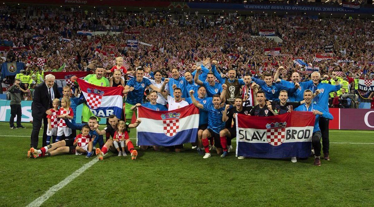 BuggyMan8899's tweet photo. Mala zemlja. Veliki snovi. Ajmo Vatreni!!!!🇭🇷🇭🇷🇭🇷 #WorldCupFinal #Cro #WorldCup https://t.co/DKN5gOoVko