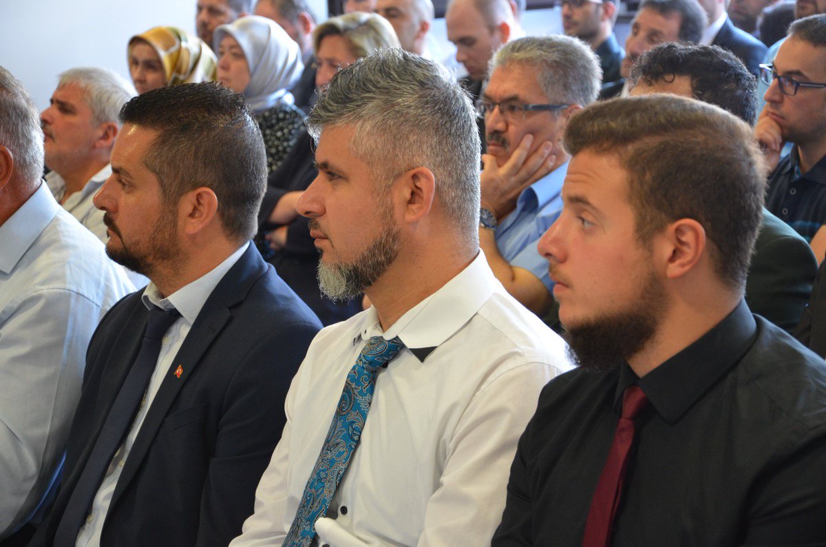 unknown_unkno01's tweet image. AK Platform Yönetimi olarak Sayın Türkiye Cumhuriyeti Baş Konsolosluğunun 15 Temmuz Anma Programı Davetine Teşrif Ettik.

Gelecekte yapılacak olan Programlarda Buluşma Arzusuyla, Emeği geçen herkese Teşekkür Eder Şükranlarımızı Sunarız.

#TC
#15Temmuz
#AKPlatform
#AKGENÇLİK