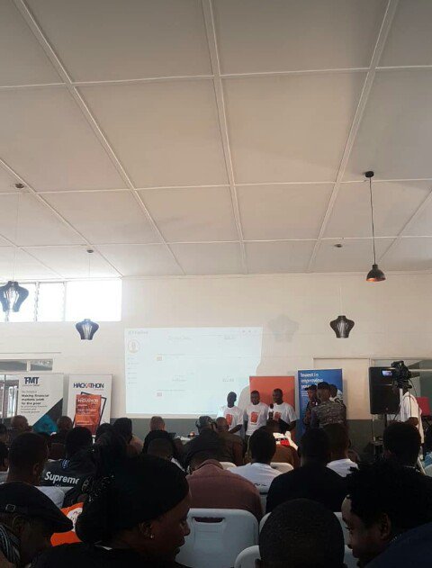 ONM2018's tweet photo. NUST STUDENTS :
We would like to extend our congratulations to our fellow NUST STUDENTS for winning a whooping $5000 price money at the #OneMoneyHackathon hosted by @OneMoneyZw @NetOneCellular .
Thank you for making us Proud!!
@LazarusMuchenje thank you for the initiative. https://t.co/yPbkl6nJSO