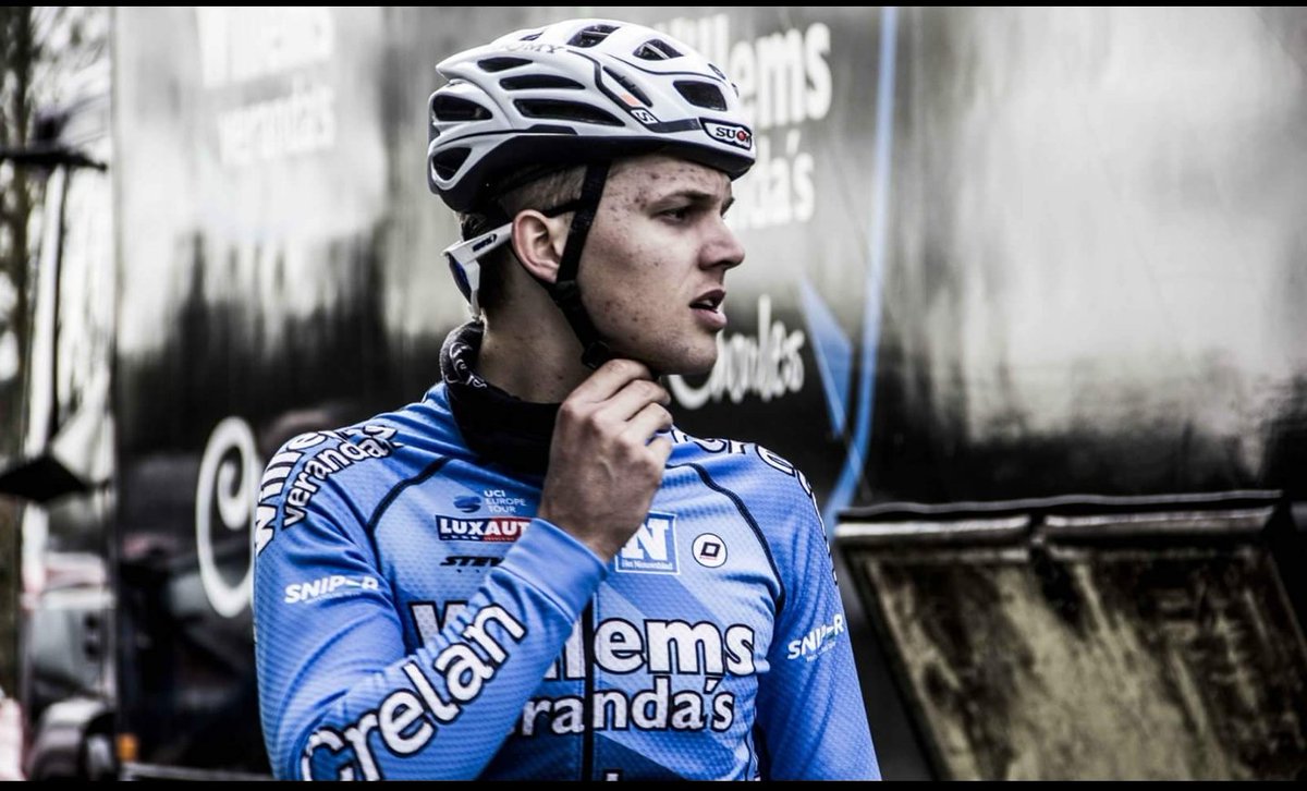 lunacheguarda's tweet photo. #EurosportCiclismo io spero che chiunque vinca oggi faccio un omaggio alla memoria di questo splendido ragazzo.
Sempre nel cuore #Goolaerts
#TourDeFrance2018 #TDF2018 #TDF18 #Roubaix https://t.co/Xh5hzhbf04