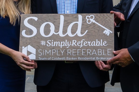SimplyReferable's tweet image. Buying or selling a home can be a stressful process. We are more than a group of professional agents. We are your advocates, working for YOU at every stage of the process. Our service excellence and industry expertise provide leading results. #Maryland #RealEstate #Baltimore