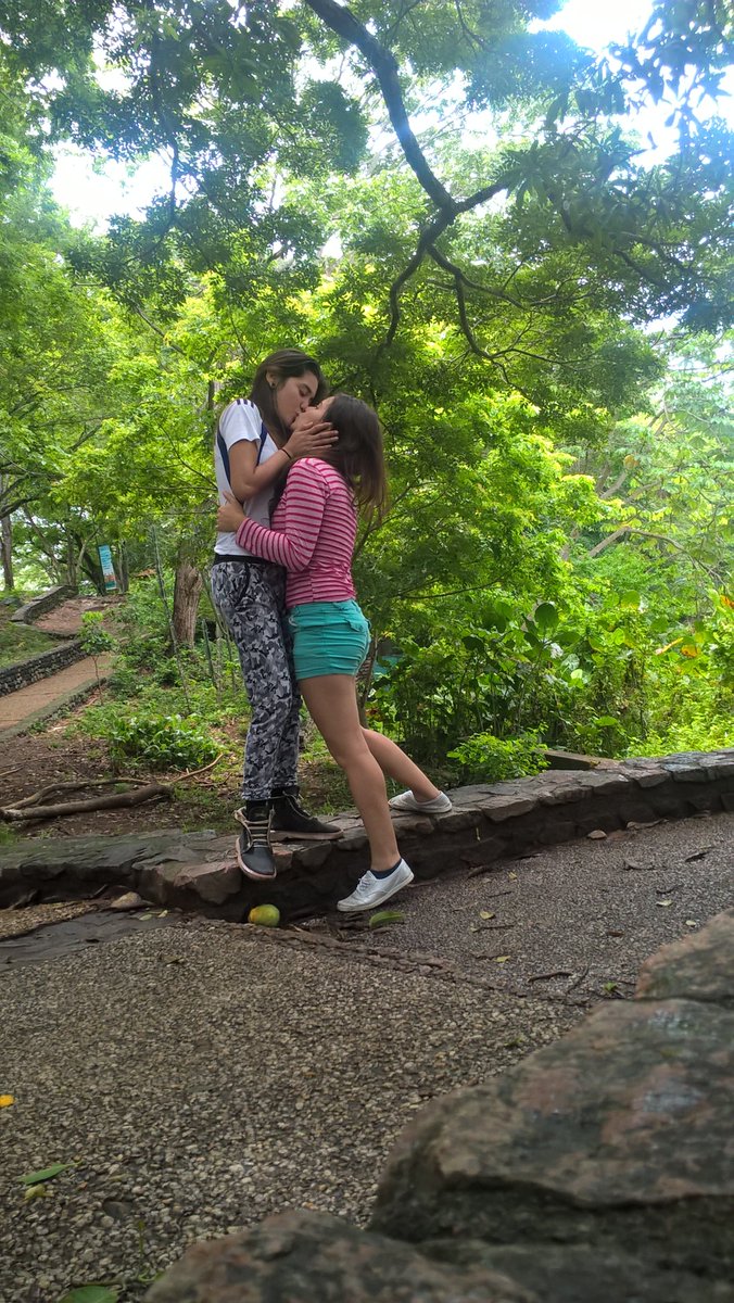 Victorialovers_'s tweet photo. Me siento feliz estando contigo. 
Te amo ♥❤💕 https://t.co/hfXA70M1Ni