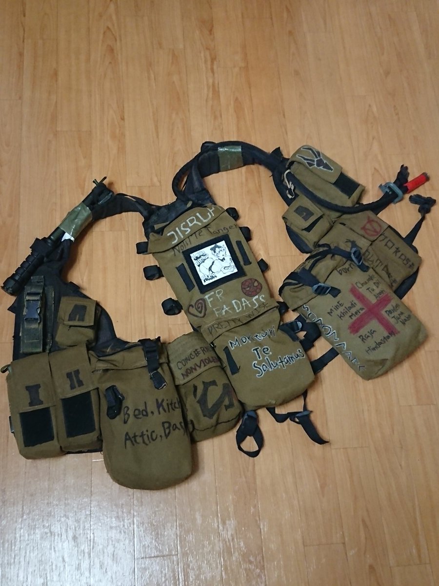 実物 P83 タクティカルベスト 南アフリカ軍 Bateleur90 ハーネス P83