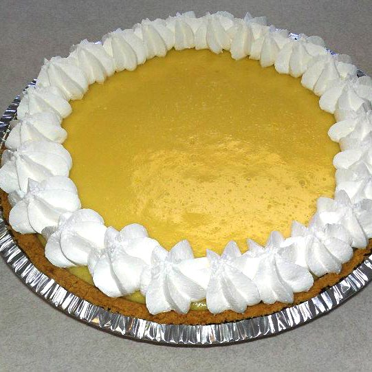 jacksonvillenc's tweet photo. Cool down and pucker up with a key lime pie from American Dream Cakes #makinglifedelicious https://t.co/2MZM4hwHFx