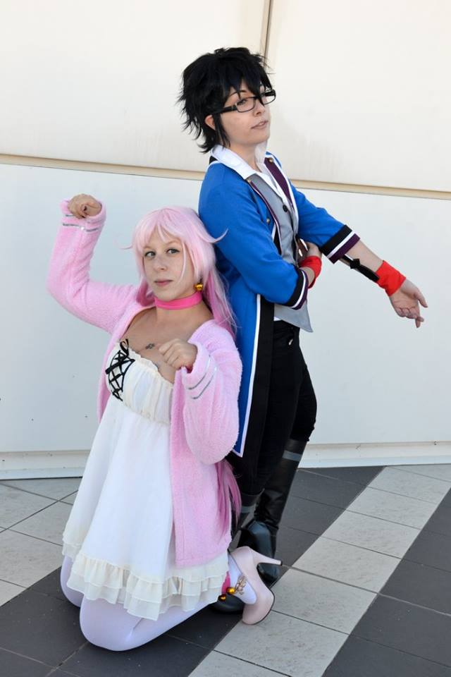 MiyumeMaria's tweet photo. Since #KProject7Stories is going to be released soon and Lucca is near I think it's time to brush up cosplays and wig and better be prepared.
I'M HYPED AF
#KProject #KProjectMissingKings #Neko #FushimiSaruhiko #SilverClan #BlueClan
#Cosplay #cosplays #cosplaying #cosplayer https://t.co/WtS5fFXgcW