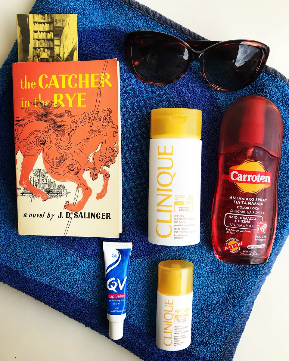 mayainmakeup's tweet photo. Beach bound ☀️🏝🏖🕶🏊♀️🏄♀️
#clinique #mineralsunscreen #bodylotion #spf30 #facefluid #spf50 #qvskincare #lipbalm #carroten #hairspray #uvaprotection #uvbprotection #sunprotection #skincare #summertime #beach #sun #Bloggerstribe #BloggerClan https://t.co/j6xbUOdSvM