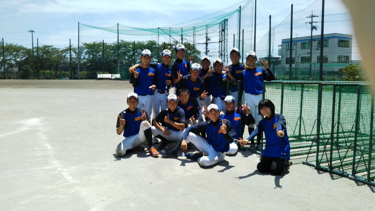 j_vs0o's tweet photo. 応援していただいた人、本当にありがとうございました！

今日で小牧南高校野球部を引退しました！
楽しい、苦しい2年半は最高でした！
本当にやめなくてよかった！

みんなありがとう！
#牧南野球部 最高‼️ https://t.co/PJbJfOPaAT