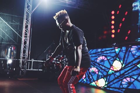 WafflesnKream's tweet photo. Client Work. #DStviROCK Music Festival. Digital Manager for DStv iROCK Music Festival held at the Royal Bafokeng in Rustenburg. 09 December 2017. https://t.co/MoeOb1NfHv