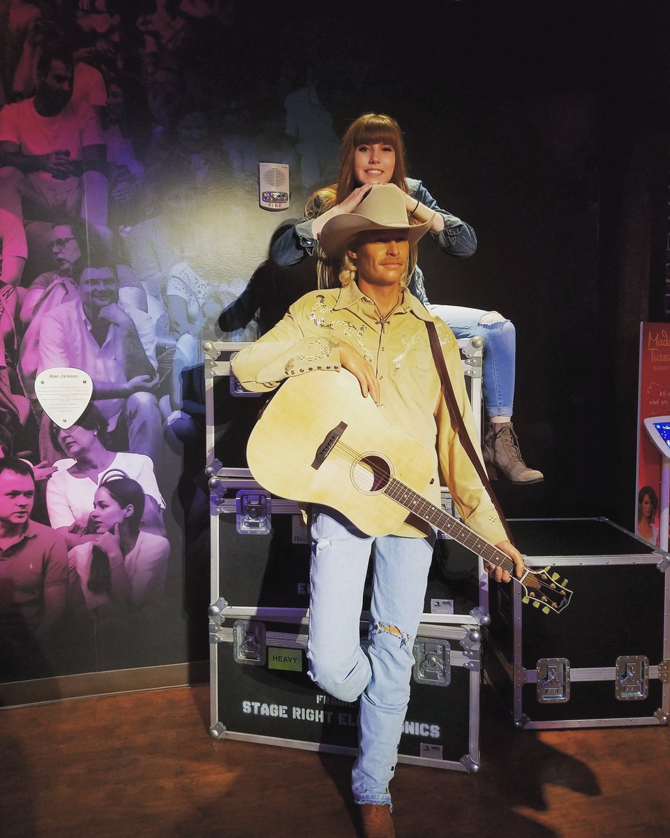 KatWhitlock1's tweet photo. The wax museum is always fun! Again. I don't think I was supposed to be up there but I saw an opportunity.... And I took it.
.
.
.
#alanjackson #wax #museum #katwhitlock https://t.co/0rZ8uJvhK7